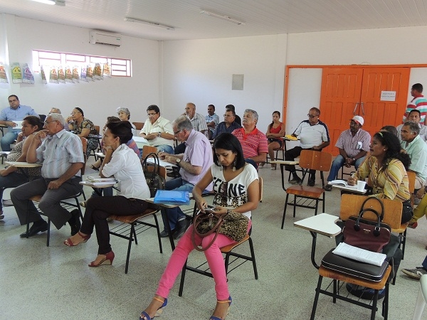                       Monsenhor Gil sedia reunião do Território Entre Rios - Imagem 3