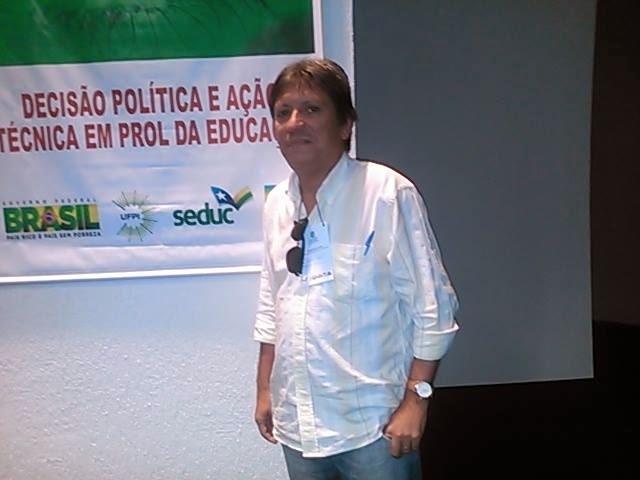 Secretário de educação participa de Reunião organizada pela SEDUC