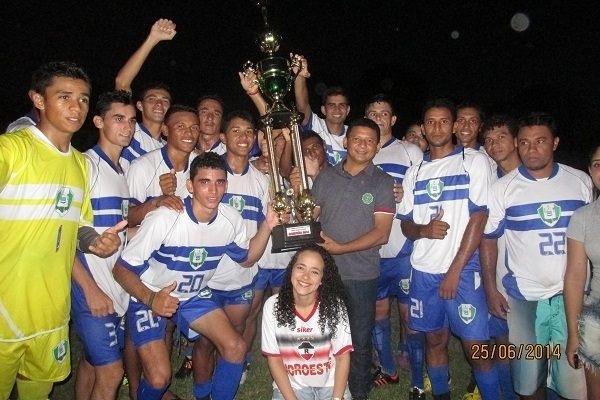 Partida de futebol em comemoração aos 94 anos de Porto  - Imagem 1