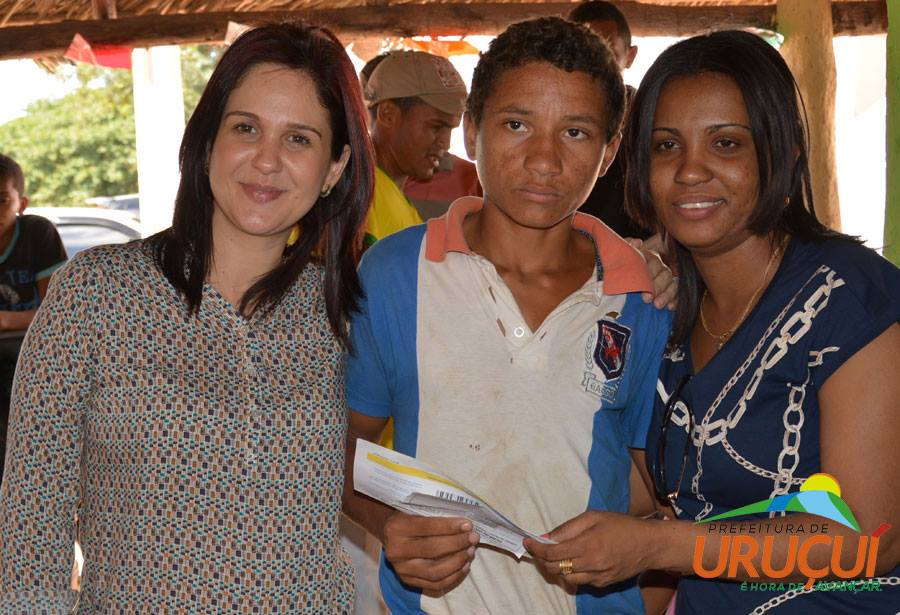 Prefeita Renata Coelho participa dos Festejos de São João Batista na comunidade Malícia