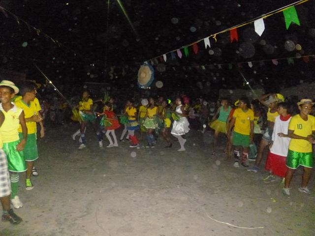 Secretaria Municipal de Cultura e Programa Segundo Tempo Promovem Festival Junino - Imagem 5