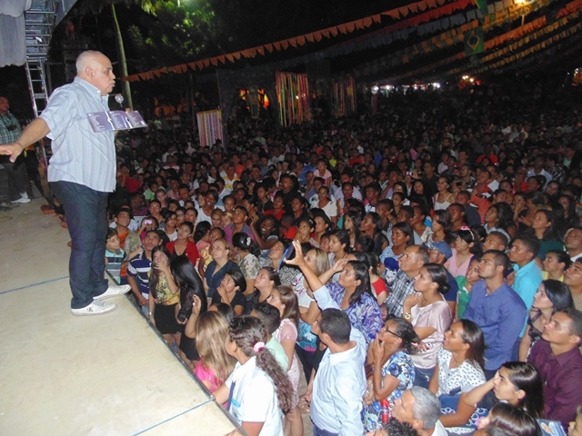 Noite evangélica abre as festividade pelo aniversario de Água Branca - PI - Imagem 30