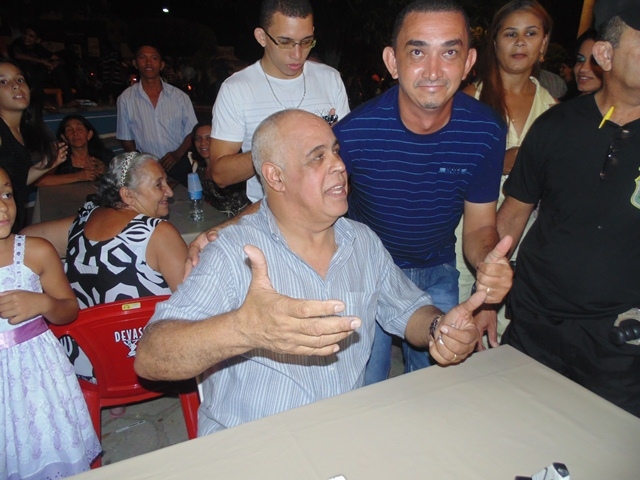 Noite evangélica abre as festividade pelo aniversario de Água Branca - PI - Imagem 23