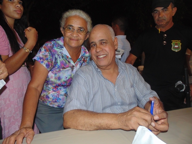 Noite evangélica abre as festividade pelo aniversario de Água Branca - PI - Imagem 16