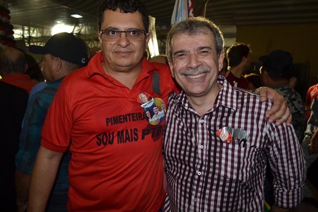 Prefeito Venicio do Ó participa de convenção na capital