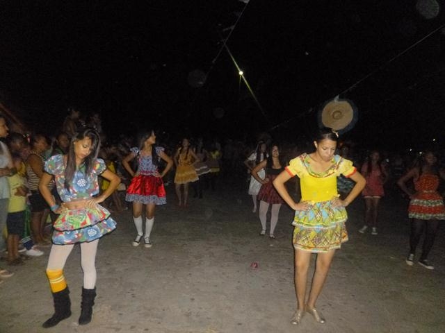 Secretaria Municipal de Cultura e Programa Segundo Tempo Promovem Festival Junino - Imagem 105