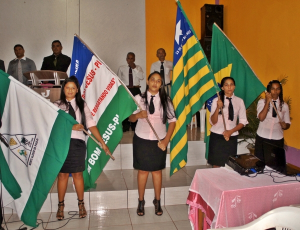 Mulheres que oram.  - Imagem 6