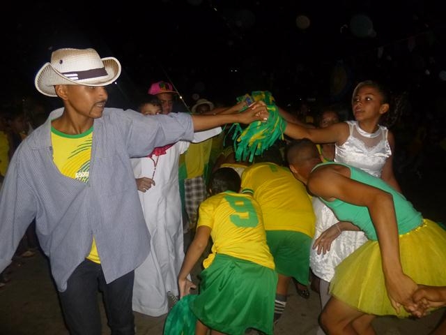 Secretaria Municipal de Cultura e Programa Segundo Tempo Promovem Festival Junino - Imagem 2