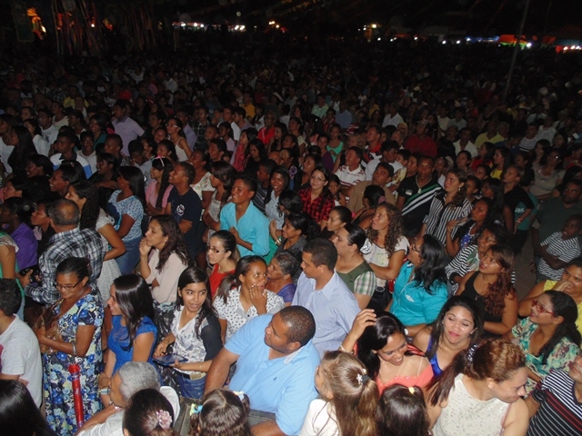 Noite evangélica abre as festividade pelo aniversario de Água Branca - PI - Imagem 67