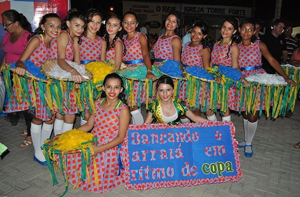 Grande publico prestigia segunda noite do “Cocal Junino 2014” na nova praça de eventos - Imagem 17