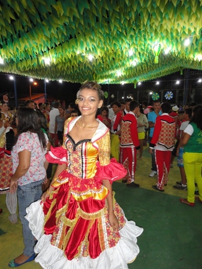 Quadrilha Sanfona Dourada; a grande campeã do município de N. S. dos Remédios - Imagem 1