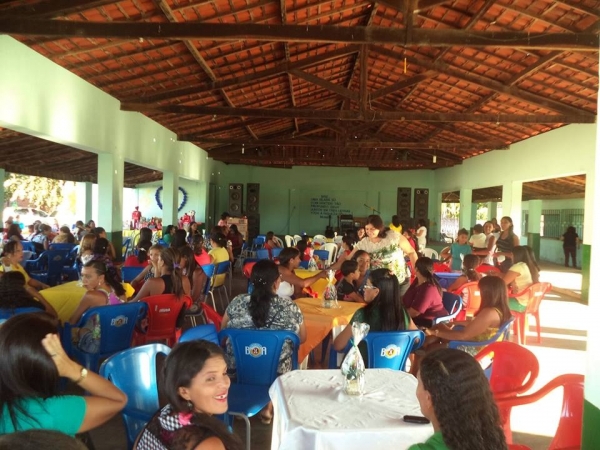 Secretaria de Educação em parceria com a Prefeitura de São Félix realizou o “Chá das Mães” - Imagem 46