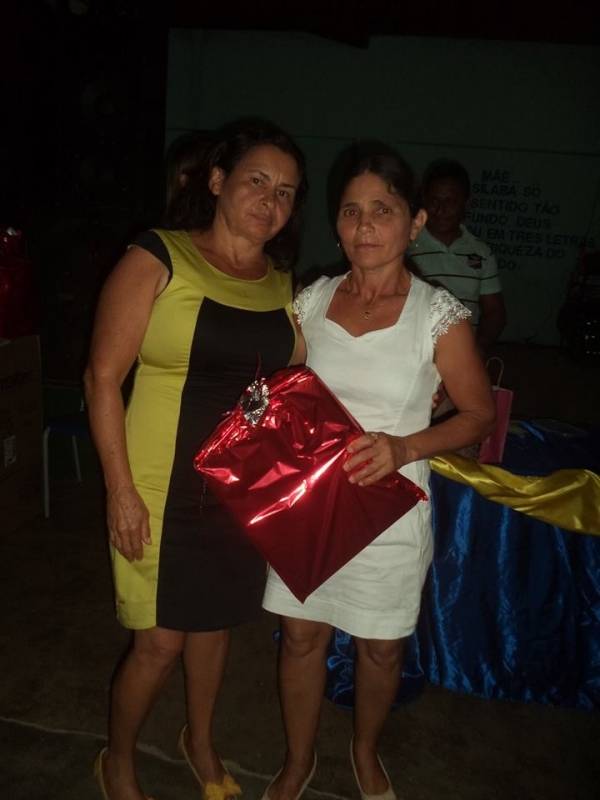 Secretaria de Educação em parceria com a Prefeitura de São Félix realizou o “Chá das Mães” - Imagem 93