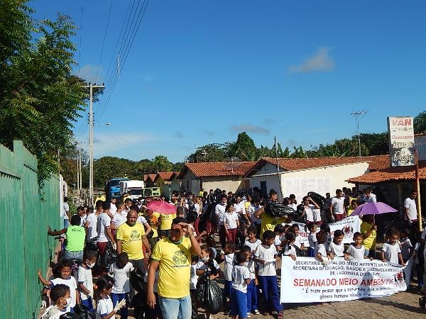 Veja como foi a caminhada de mobilização ao Meio Ambiente - Imagem 19