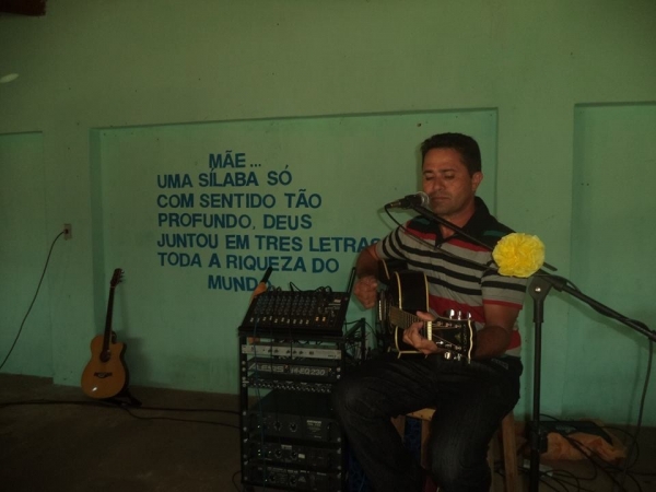 Secretaria de Educação em parceria com a Prefeitura de São Félix realizou o “Chá das Mães” - Imagem 108