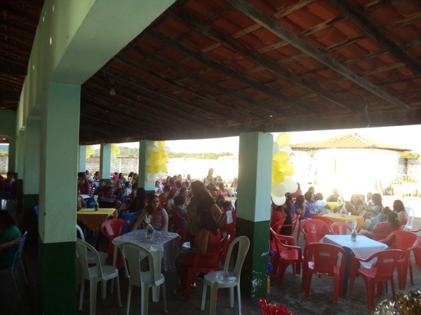 Secretaria de Educação em parceria com a Prefeitura de São Félix realizou o “Chá das Mães” - Imagem 7