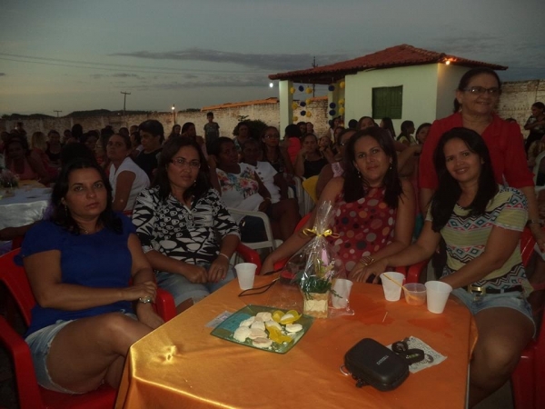 Secretaria de Educação em parceria com a Prefeitura de São Félix realizou o “Chá das Mães” - Imagem 2