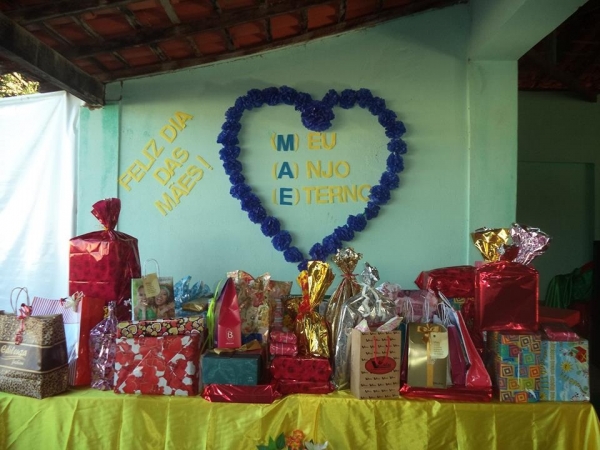 Secretaria de Educação em parceria com a Prefeitura de São Félix realizou o “Chá das Mães” - Imagem 31