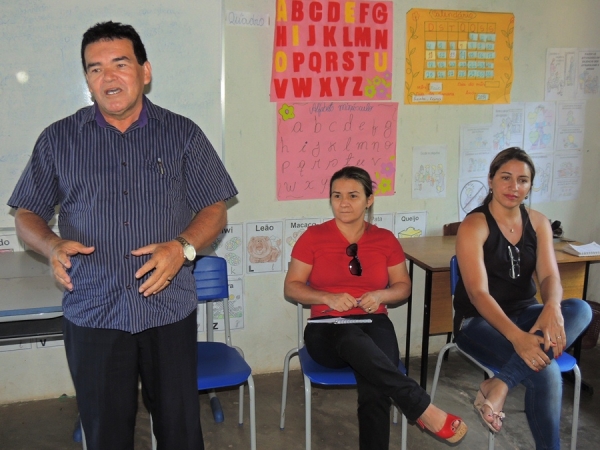 Prefeita Neuma Café ouve reivindicações de moradores da Formiga - Imagem 3