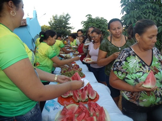 Café da manhã comunitário marca o inicio dos festejos de Pitombeira