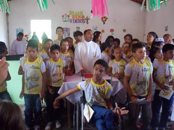 Paróquia de Nossa Senhora da Conceição realiza Primeira Eucaristia em Comunidades - Imagem 2