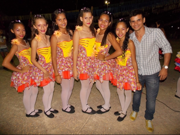 IV Festival Junino da Unidade Escolar Paulo Ferraz - Imagem 5