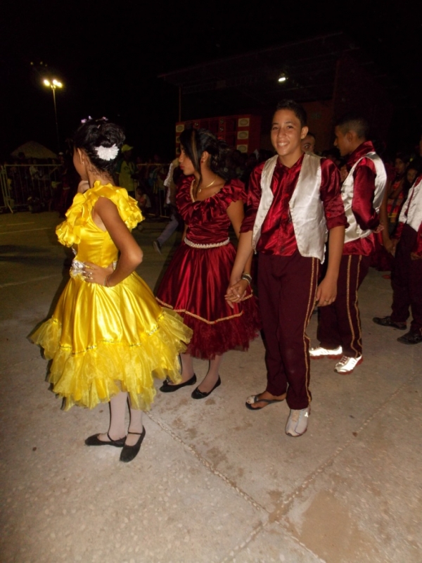 IV Festival Junino da Unidade Escolar Paulo Ferraz - Imagem 16