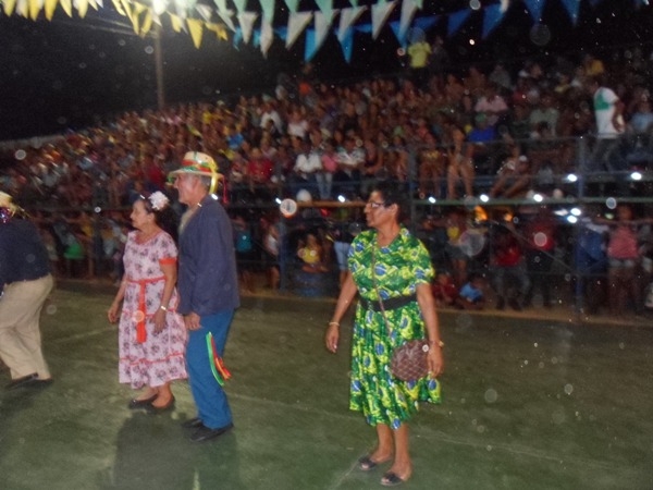 2º Dia de Festival Junino ficou marcado por muita animação e diversão - Imagem 8