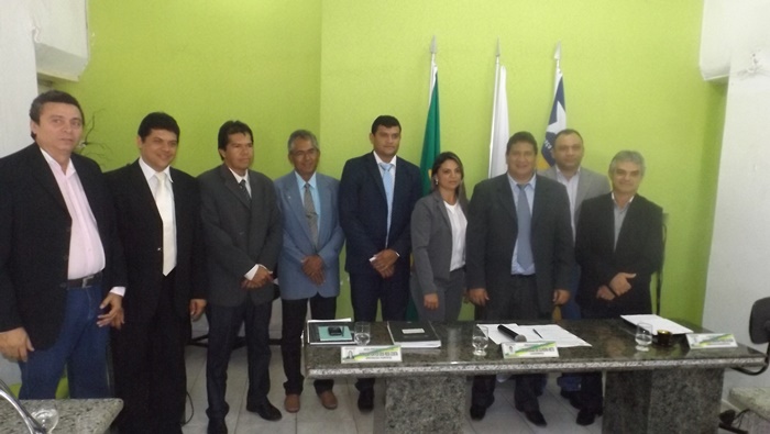 Vereador Luizinho Cardoso é reeleito presidente da Câmara para o biênio 2015 e 2016