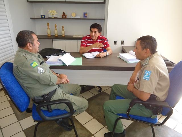 Prefeito Dr. Zé Maria reuniu-se com Representantes da Polícia Militar - Imagem 1