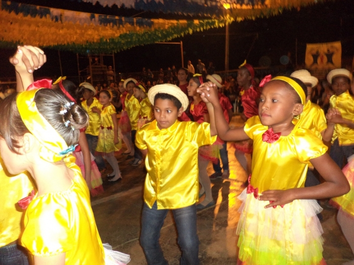 Prefeito realiza festival de  quadrilha municipal - Imagem 18