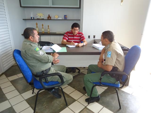 Prefeito Dr. Zé Maria reuniu-se com Representantes da Polícia Militar - Imagem 4
