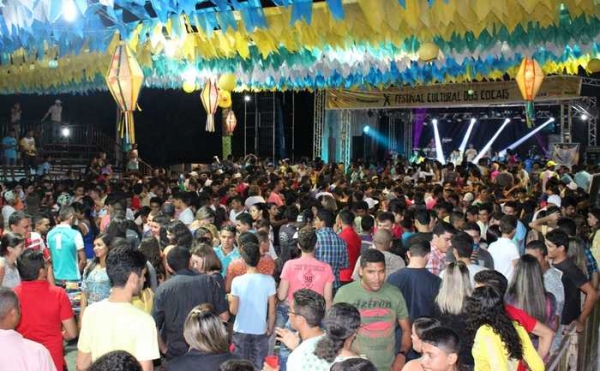 “X Festival Cultural dos Cocais” se despede de 2014 contabilizando o maior público de sua historia - Imagem 18