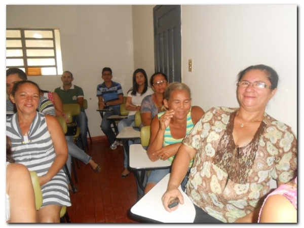 Agência do Bradesco se reúne e oferece Café da Manhã para servidores municipais - Imagem 14