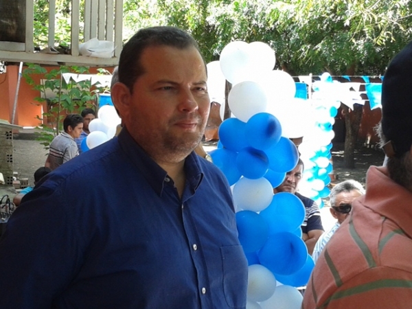 Prefeito Gustavo Medeiros entrega ambulância no povoado David Caldas - Imagem 5