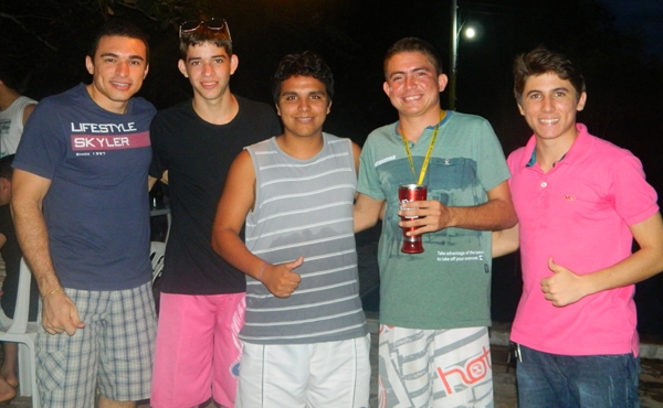 Hiago Meneses trocou de idade e reuniu amigos na Chácara Meneses  - Imagem 7