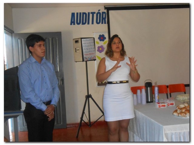 Agência do Bradesco se reúne e oferece Café da Manhã para servidores municipais