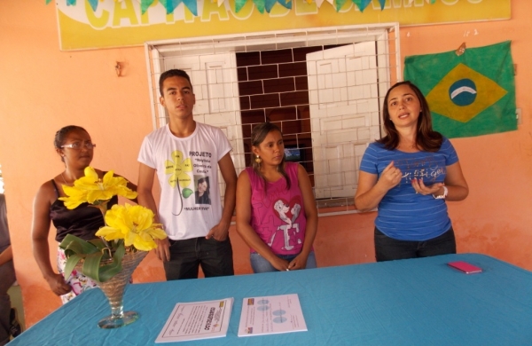 Entrega de certificados de computação básica para alunos do CEAC - Imagem 4