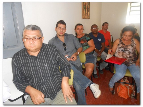 Agência do Bradesco se reúne e oferece Café da Manhã para servidores municipais - Imagem 7