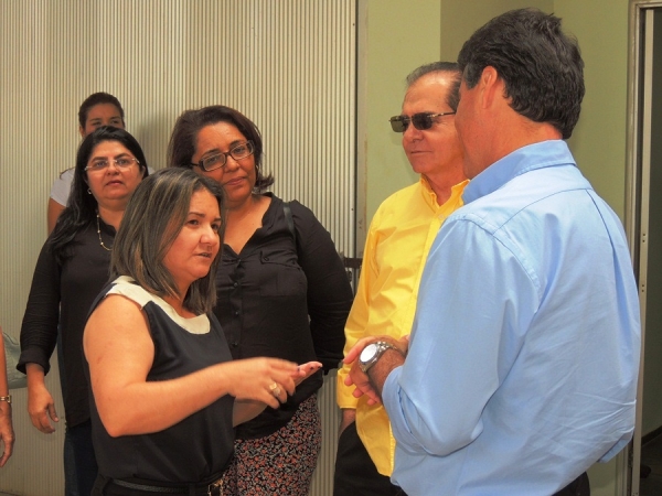 Prefeita e secretário de Saúde visitam instalações do SAMVIS e H. J. G. N - Imagem 2