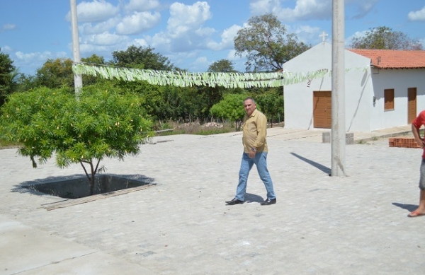 Bernildo Val visita obras em andamento por todo o município de Buriti dos Lopes - Imagem 1