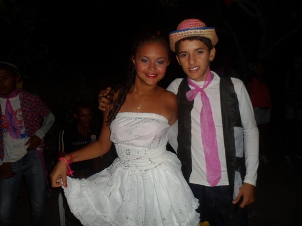 Quadrilha Remelexo da Roça realizou grande arraial - Imagem 13