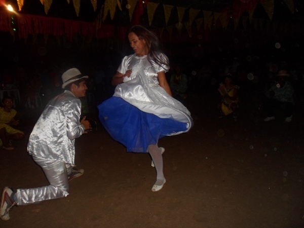 Quadrilha Remelexo da Roça realizou grande arraial - Imagem 24