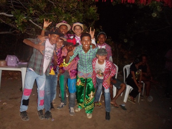 Quadrilha Remelexo da Roça realizou grande arraial - Imagem 5