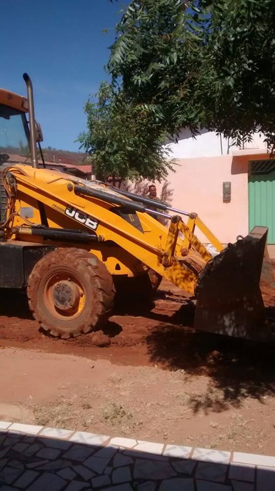 Mais Calçamento – Prefeitura faz obra de calçamento em ruas da cidade - Imagem 4