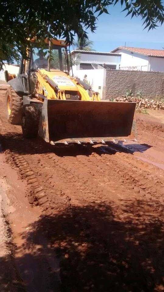 Mais Calçamento – Prefeitura faz obra de calçamento em ruas da cidade - Imagem 9