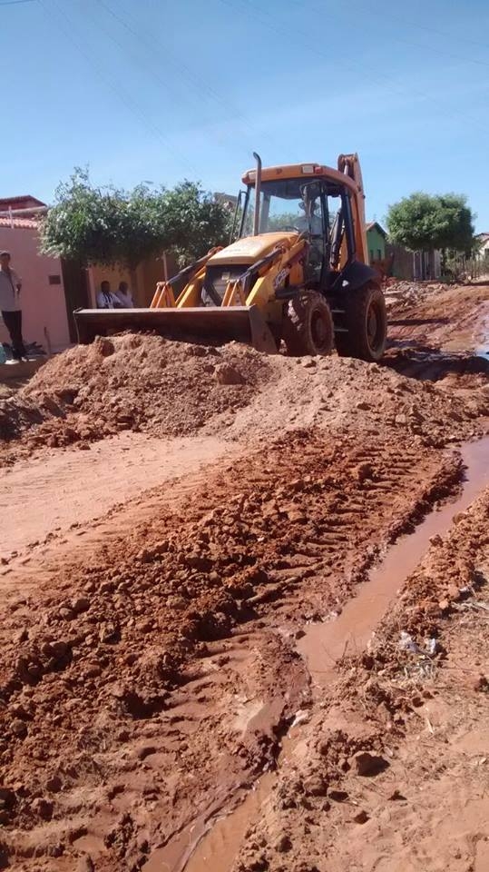 Mais Calçamento – Prefeitura faz obra de calçamento em ruas da cidade - Imagem 10