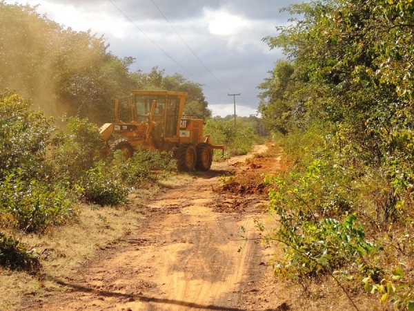 Prefeitura realiza sonho antigo de moradores com recuperação de estradas - Imagem 3