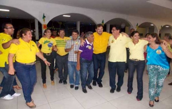 Com partidos avaliando punições para infiéis: Como fica o vereador Manoel Nuca em São João do Arraial? - Imagem 2