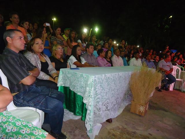 Banda Desejo de Menina atraí Multidão na 1° Noite da XXXI Semana da Juventude - Imagem 2